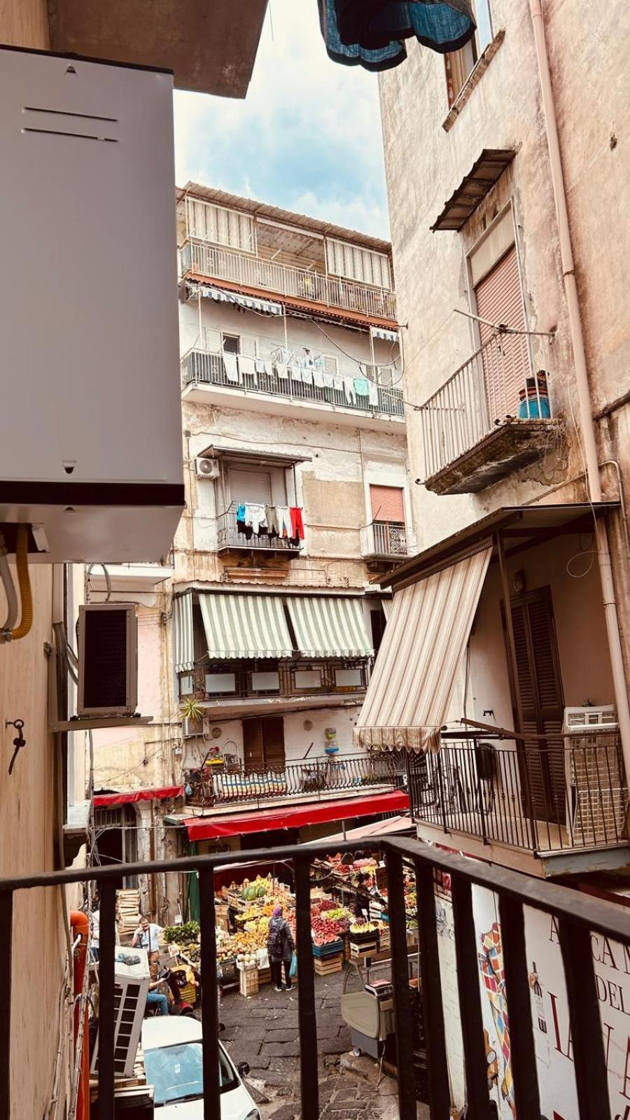 La Finestra Sul Borgo Hotel Napoli Eksteriør billede